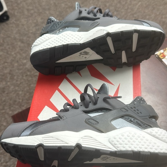 Women’s Air Huarache Run Print - Picture 7 of 7